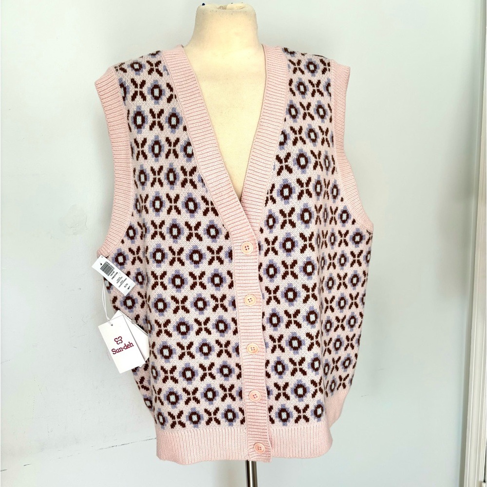 NWT Sun• Deh sweater vest